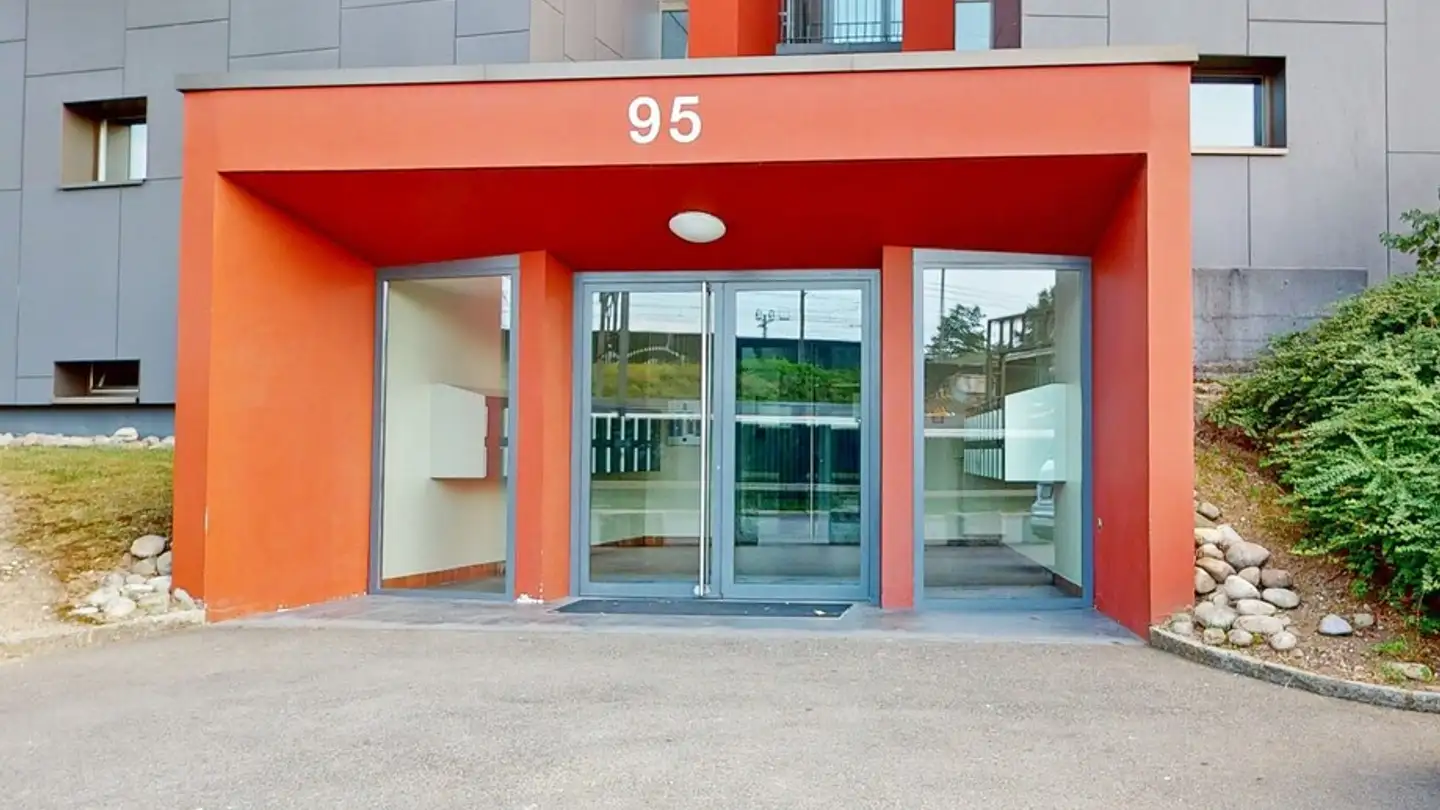 Appartement à louer - Birsfelderstrasse, 4132 Muttenz - Photo 2