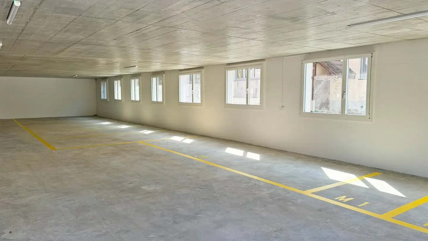 Parcheggio sotterraneo in affitto - Langmattstrasse 4, 8182 Hochfelden