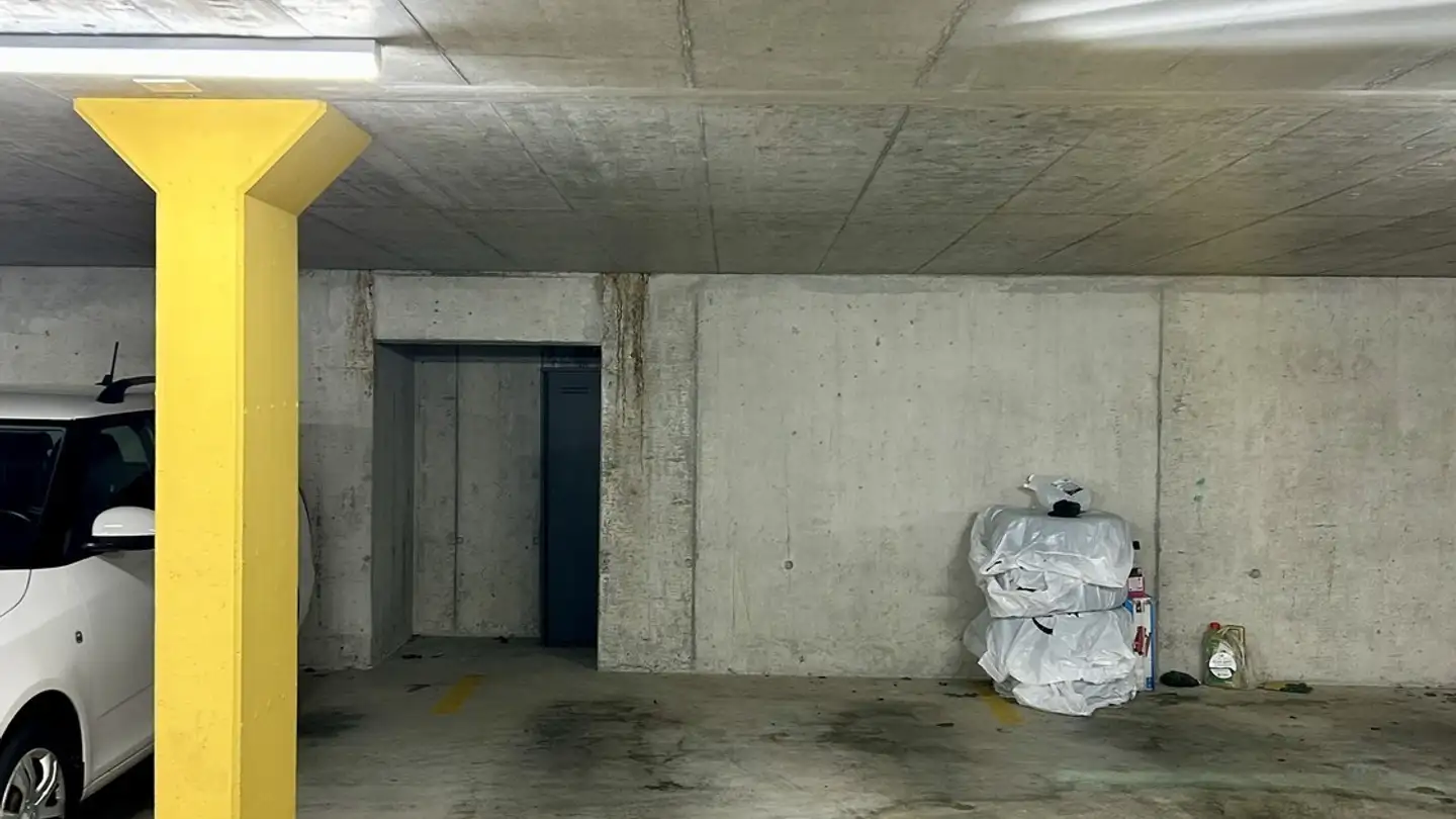 Garage individuel à louer - Wisentalstrasse 21, 8180 Bülach