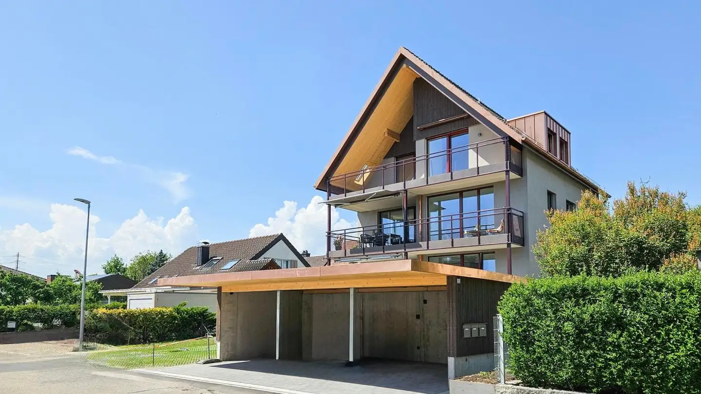 Dachgeschosswohnung mieten - Bruggwiesenstrasse 6, 8442 Hettlingen