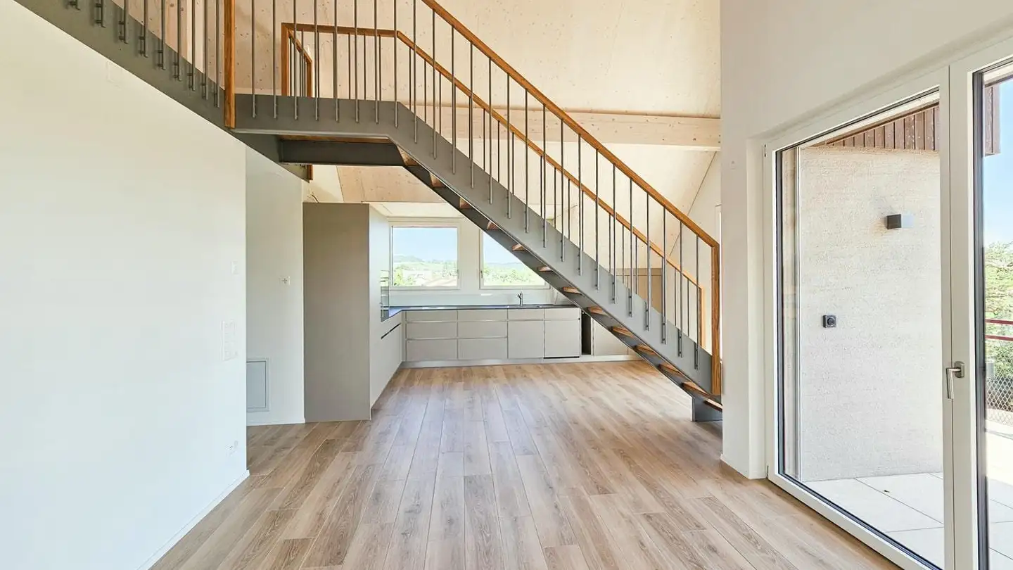 Dachgeschosswohnung mieten - Bruggwiesenstrasse 6, 8442 Hettlingen - Foto 2