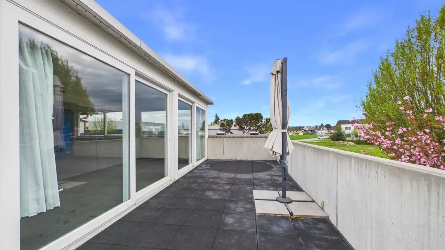 Mixed-use building for sale - 4565 Recherswil