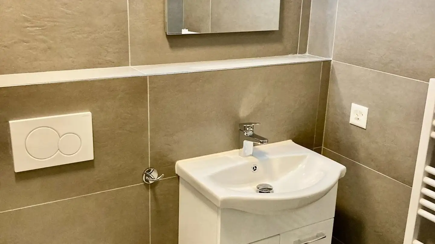 Appartamento in affitto - Via Cantonale, 6527 Lodrino - Photo 2