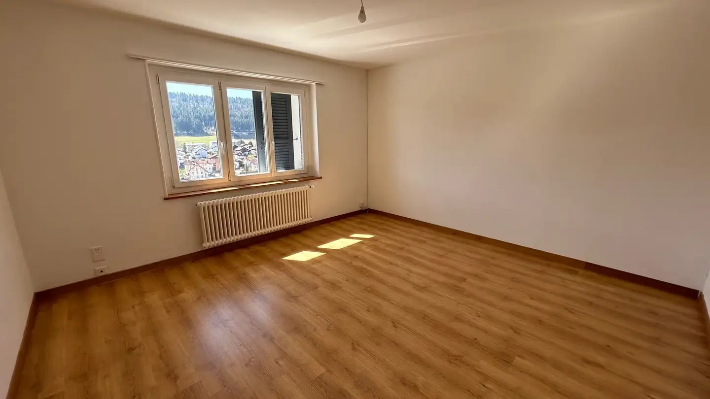 Appartement à louer - Rue De La Combe-Aubert 12, 2720 Tramelan - Photo 2