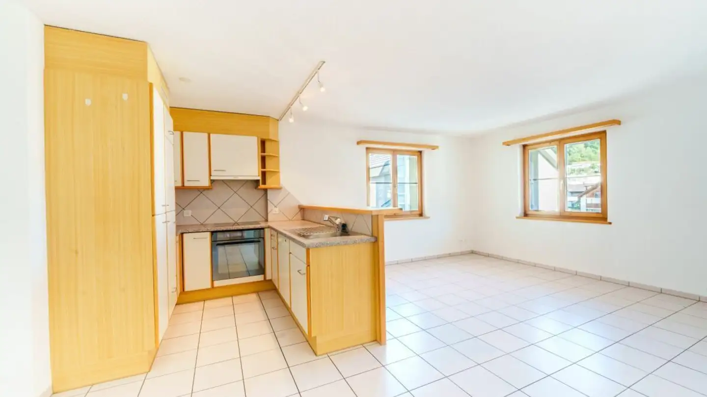 Apartment for sale - Obere Stallstrasse, 7430 Thusis - Photo 2