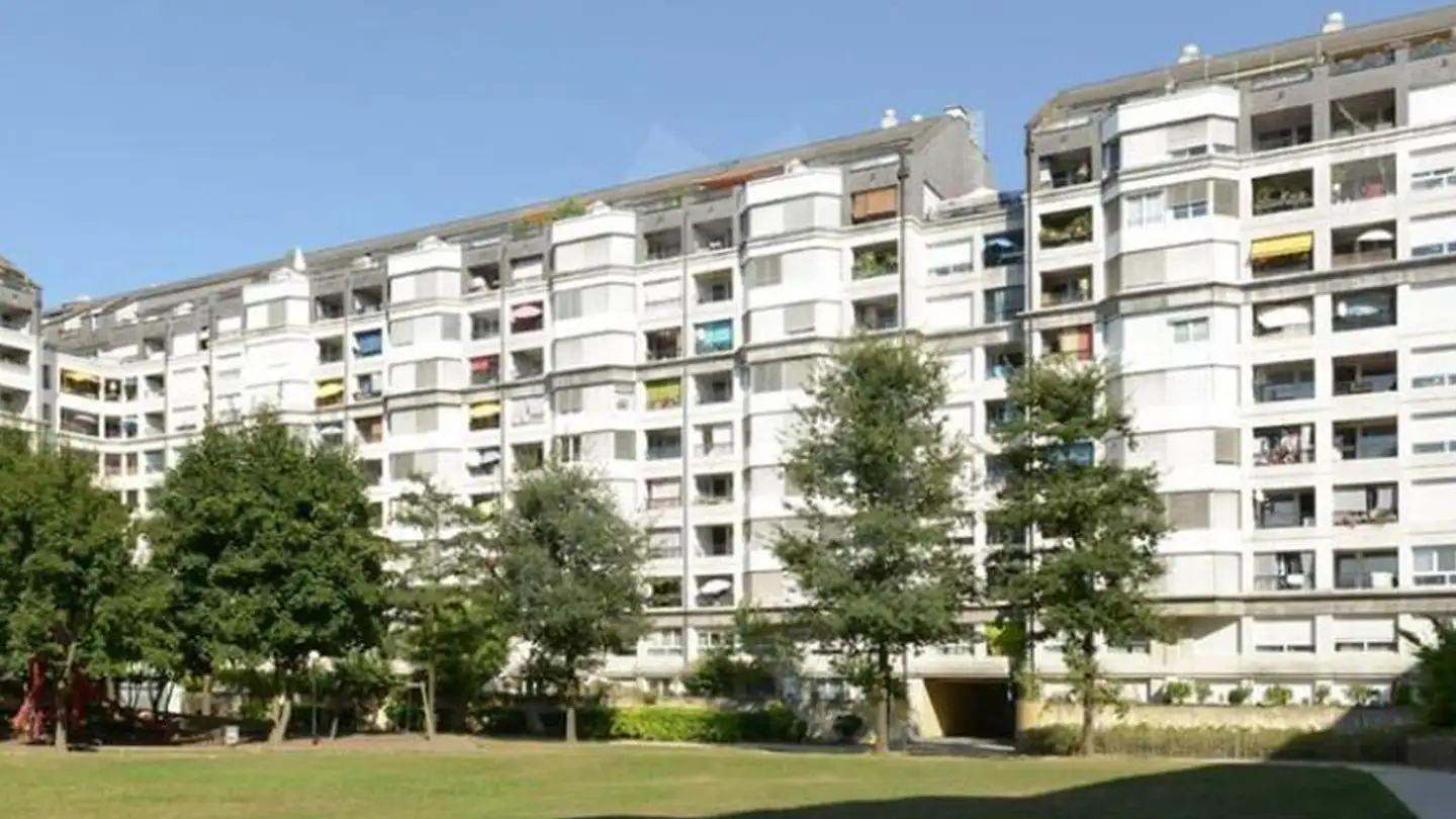 Single garage for rent - Promenade De L' Europe 39, 1203 Genève