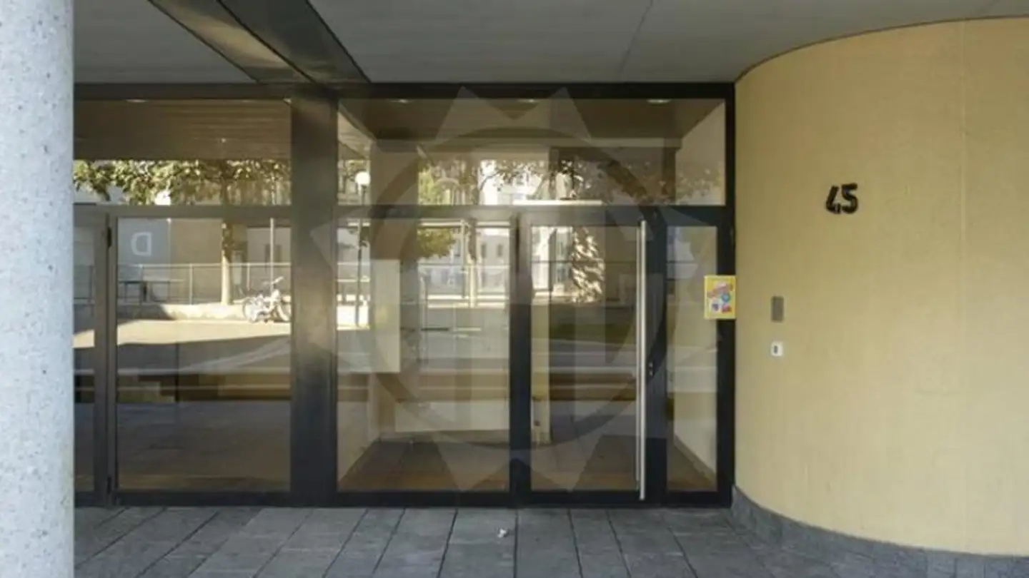 Single garage for rent - Promenade De L' Europe 39, 1203 Genève - Photo 4