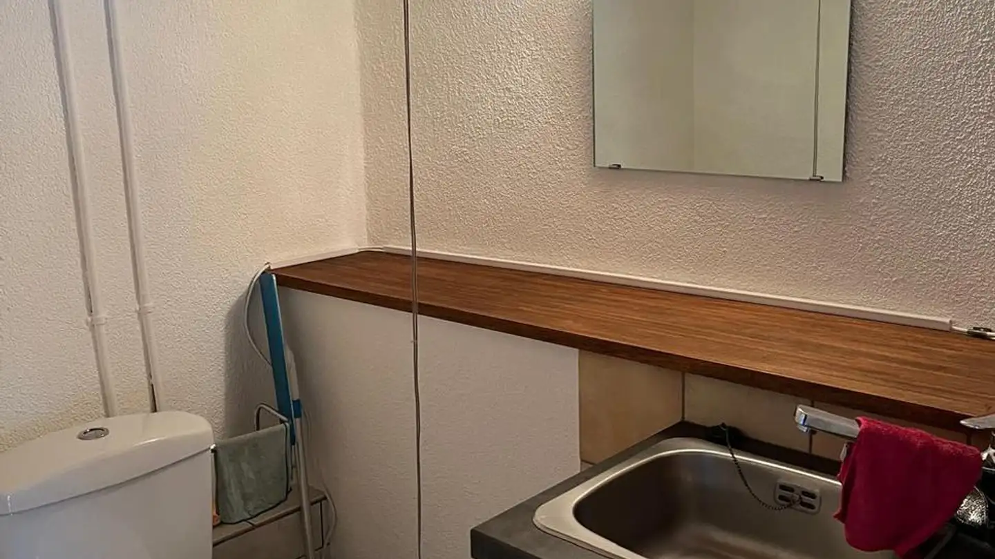 Commercial à louer - Rue de l'Eglise 18, 2900 Porrentruy - Photo 4