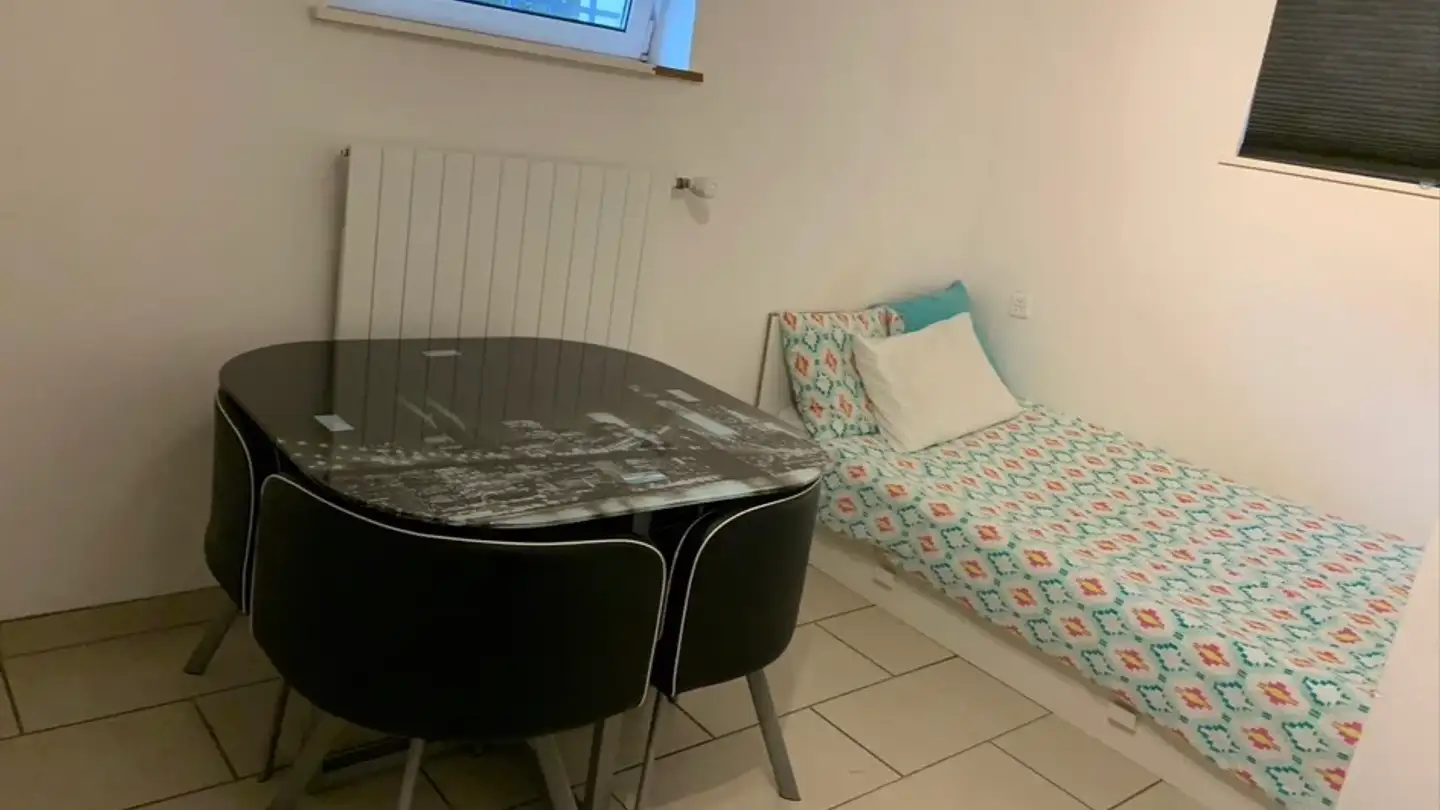 Appartamento in affitto - Avenue du Château 3, 1020 Renens VD - Foto 2