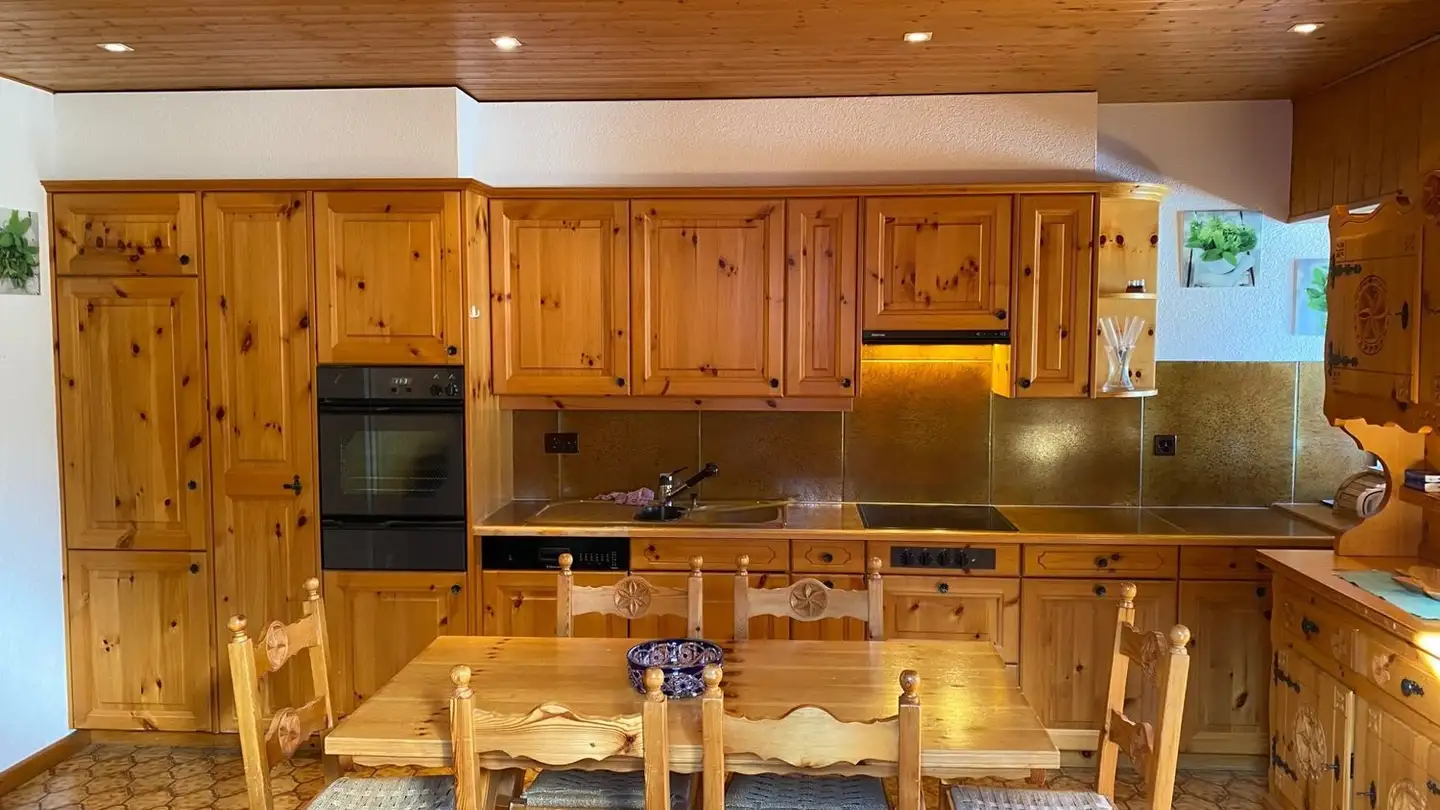 Appartement à louer - La Combe 19, 1922 Salvan