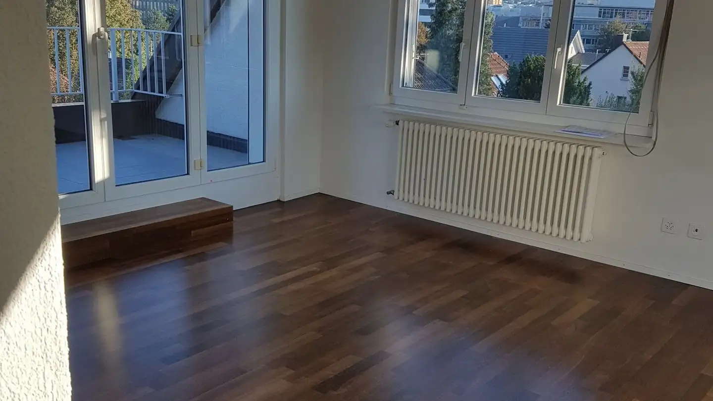 Dachgeschosswohnung mieten - Allmannstrasse 48, 8052 Zürich - Foto 2