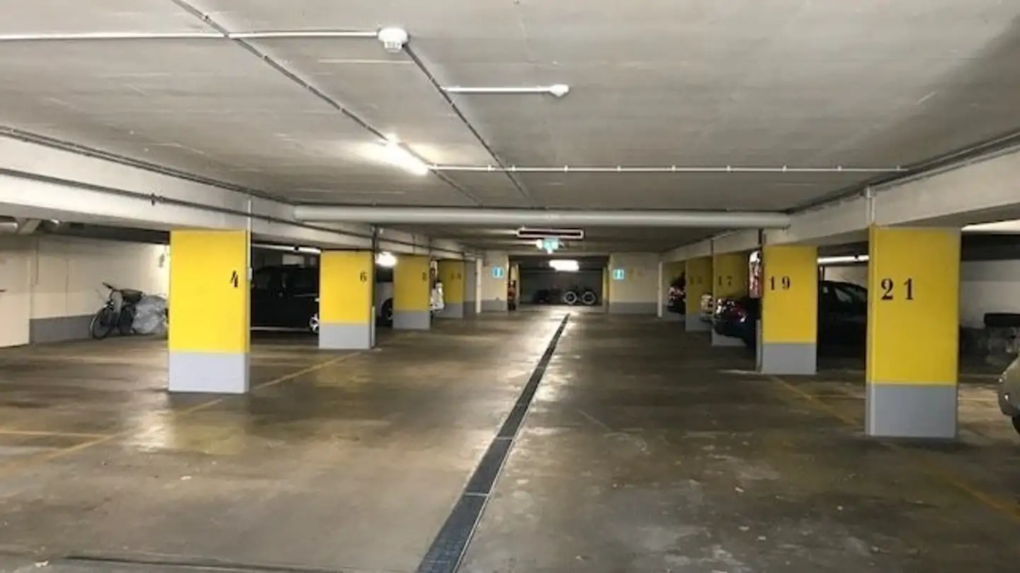 Place de parking souterraine à louer - Rheinparkstrasse 1, 4127 Birsfelden - Photo 3