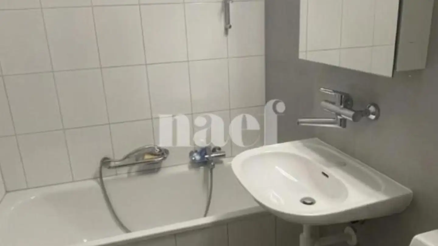 Appartamento in affitto - Rue du Quarre 23, 2108 Couvet - Foto 3
