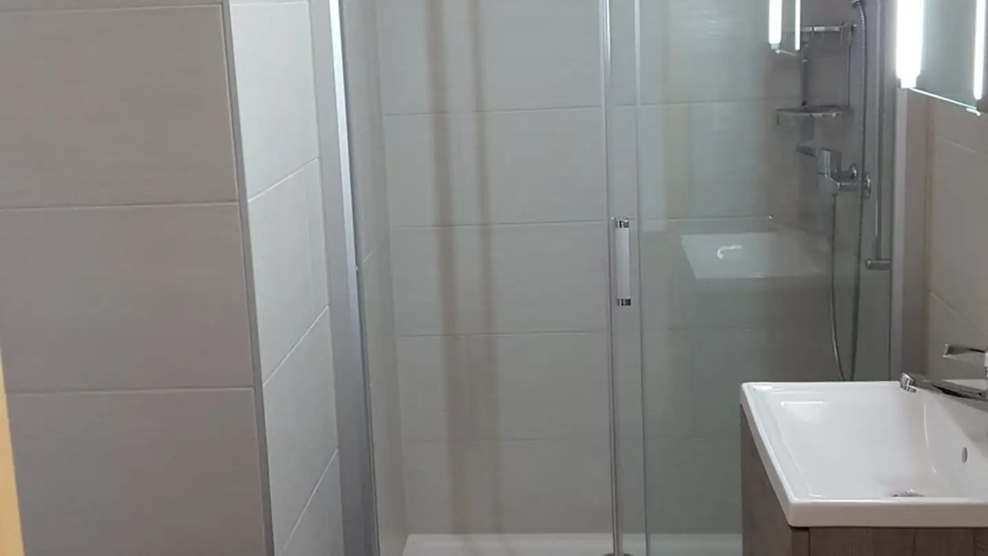 Apartment for rent - Route D'oron 44, 1697 La Joux FR - Photo 4