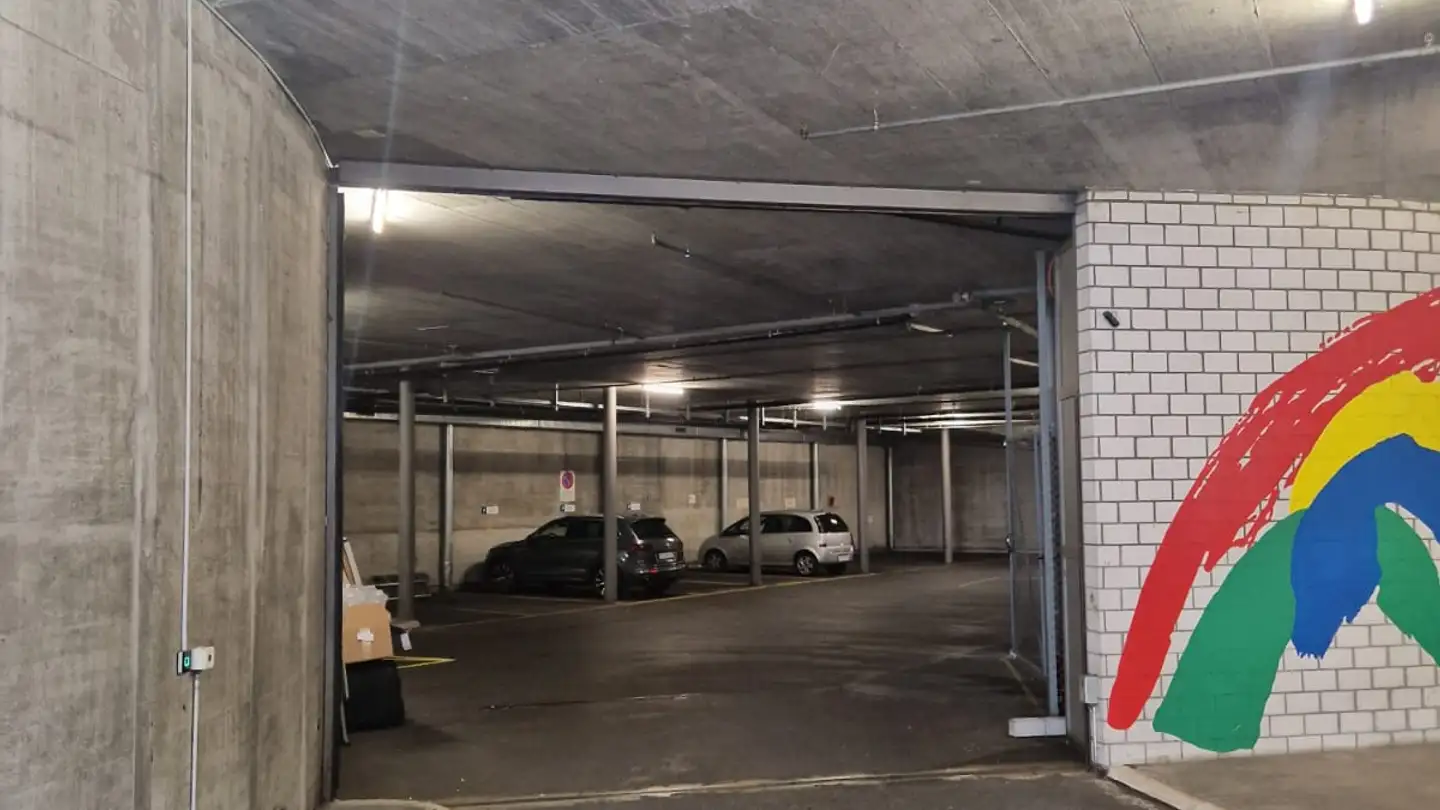Place de parking souterraine à louer - Kirchstrasse 11, 2540 Grenchen - Photo 2