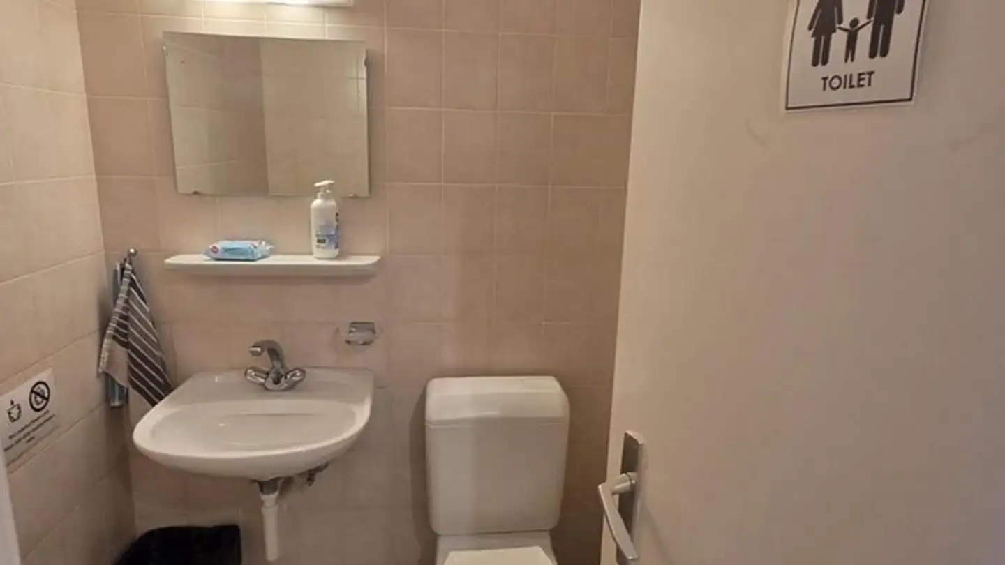 Office space for rent - Rue Du Centre 72, 1025 St-Sulpice VD