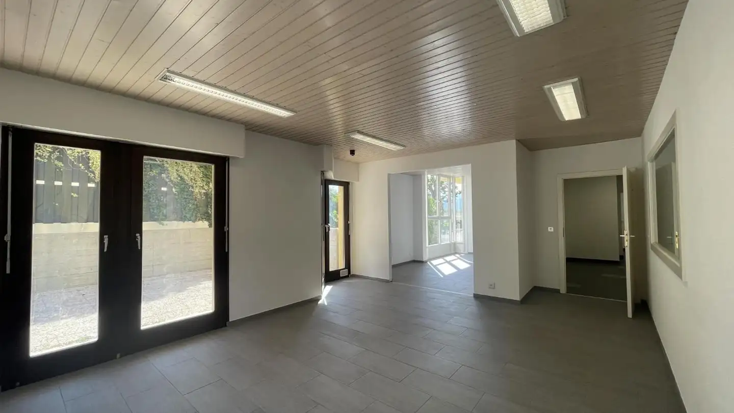 Office space for rent - Chemin Des Pralies 6, 1279 Bogis-Bossey - Photo 2