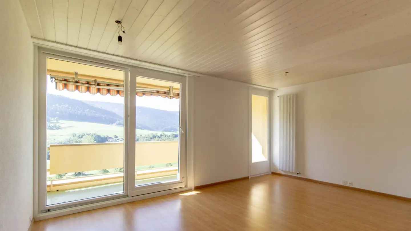 Appartamento in affitto - Rue De La Flamme 18, 2108 Couvet