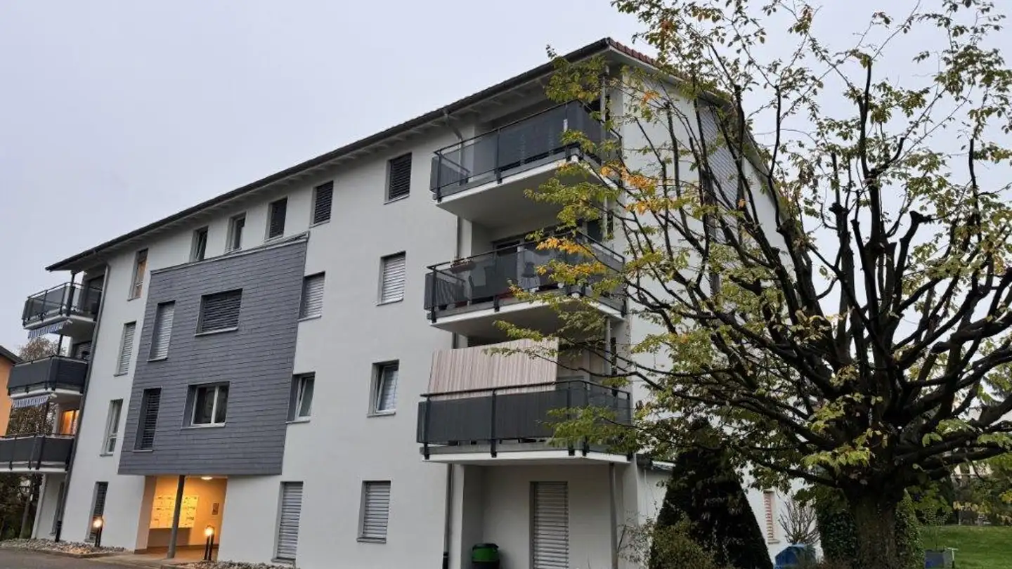 Place de parking souterraine à louer - Cité La Rosière 1, 1470 Estavayer-le-Lac