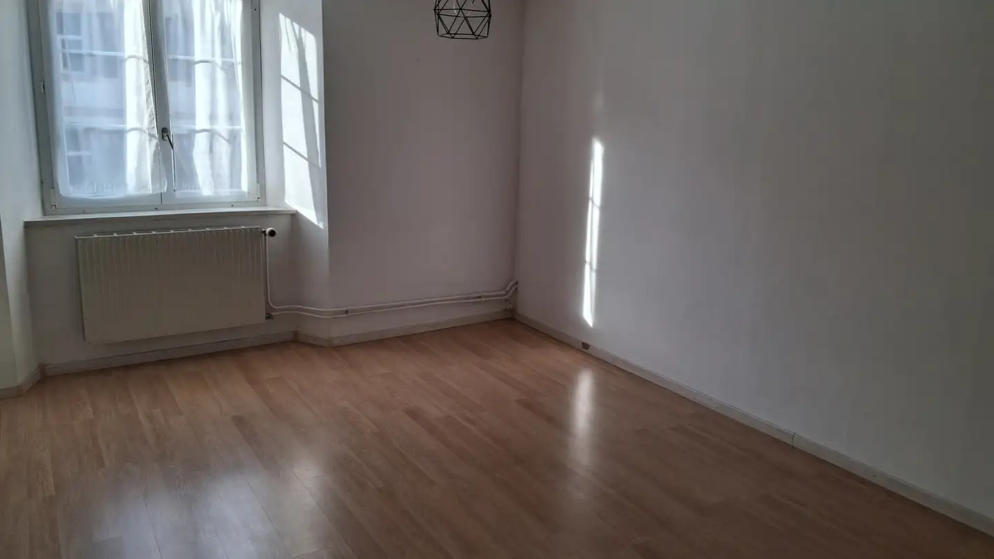 Wohnung mieten - Rue de l'Hôpital, 2800 Delémont - Foto 2