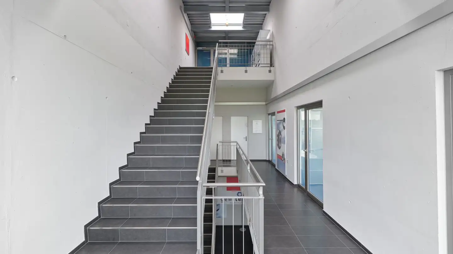 Commercial à louer - West-Strasse 11, 3273 Kappelen - Photo 4