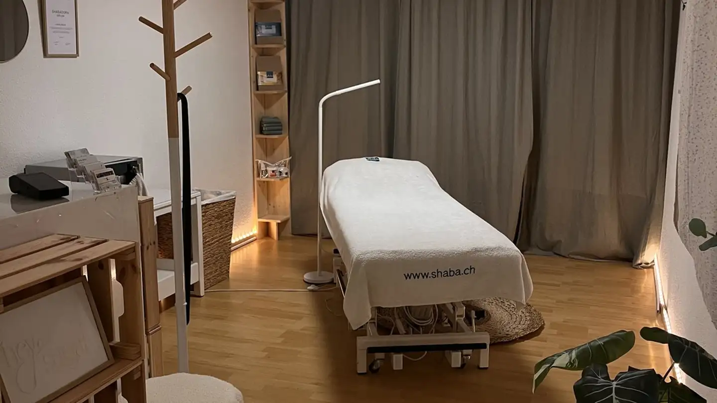 Commercial à louer - Zürichstrasse 30, 8180 Bülach
