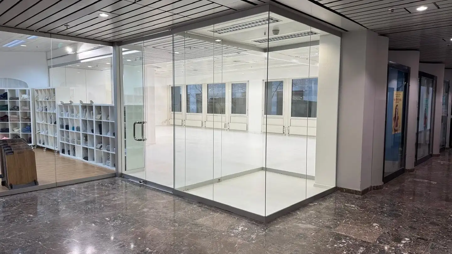 Magasin à louer - Thurgauerstrasse 117, 8152 Glattpark (Opfikon) - Photo 2