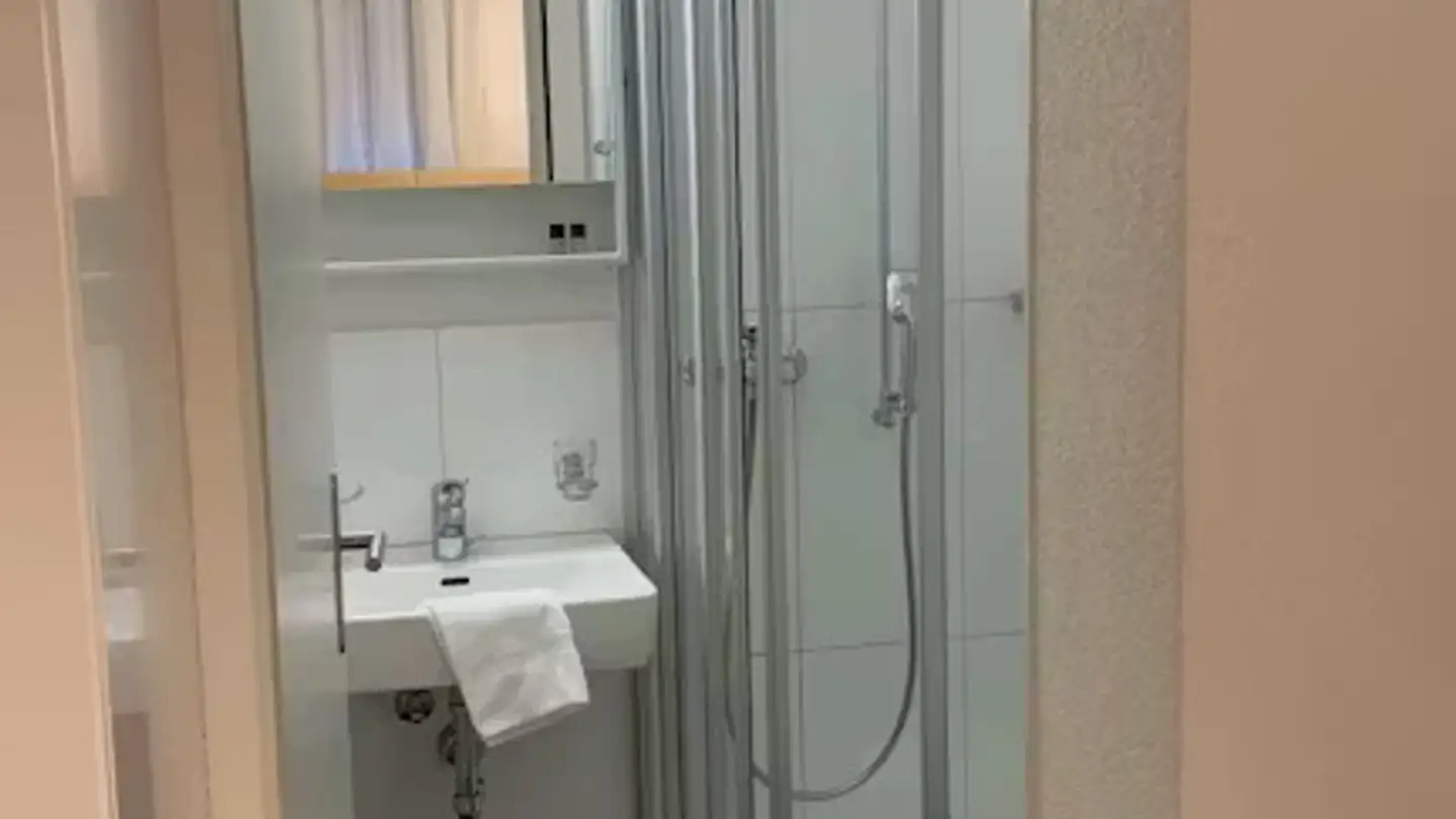 Appartement à louer - Badenerstrasse, 8004 Zürich - Photo 3