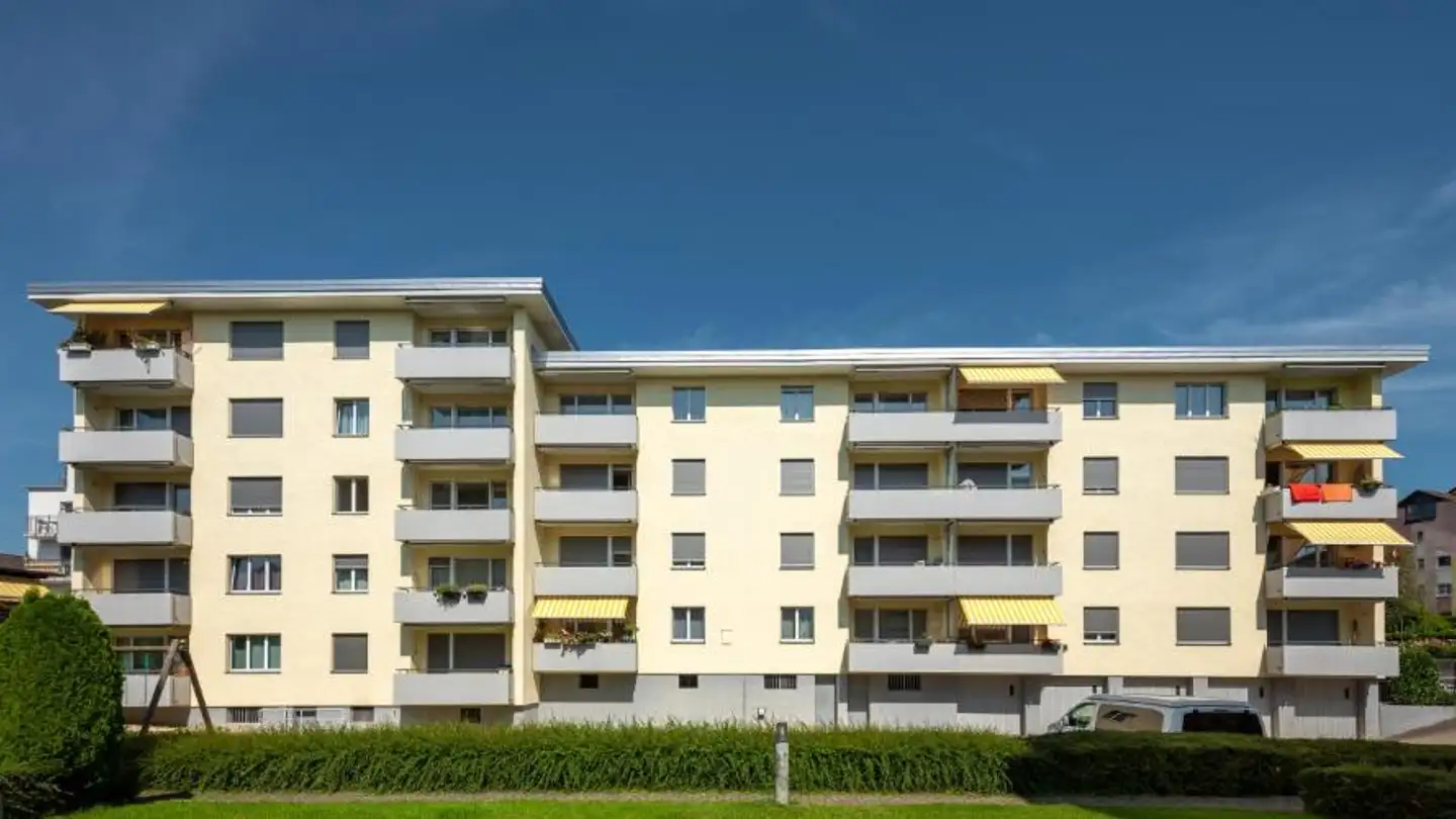 Outdoor parking space for rent - Aubrigstrasse 35, 8645 Jona