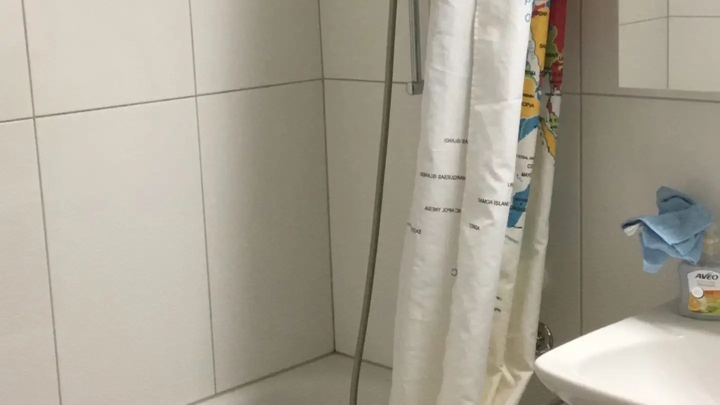 Single room for rent - Untere Bahnhofstrasse 20, 8640 Rapperswil SG - Photo 4