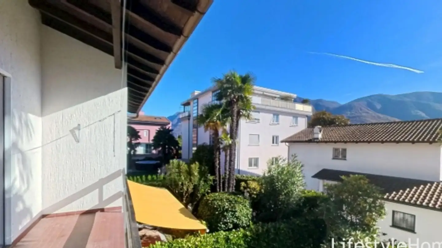 Row house for sale - 6612 Ascona - Photo 2