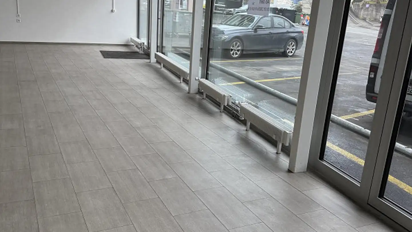 Bürofläche mieten - Rüeggisingerstrasse 5, 6020 Emmenbrücke - Foto 2