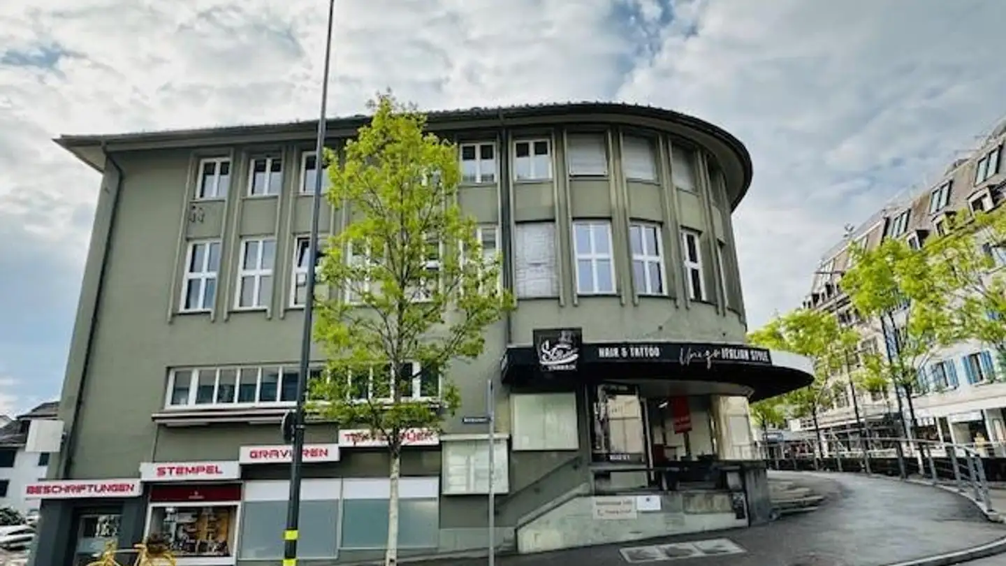 Commercial à louer - Seestrasse 149, 8810 Horgen