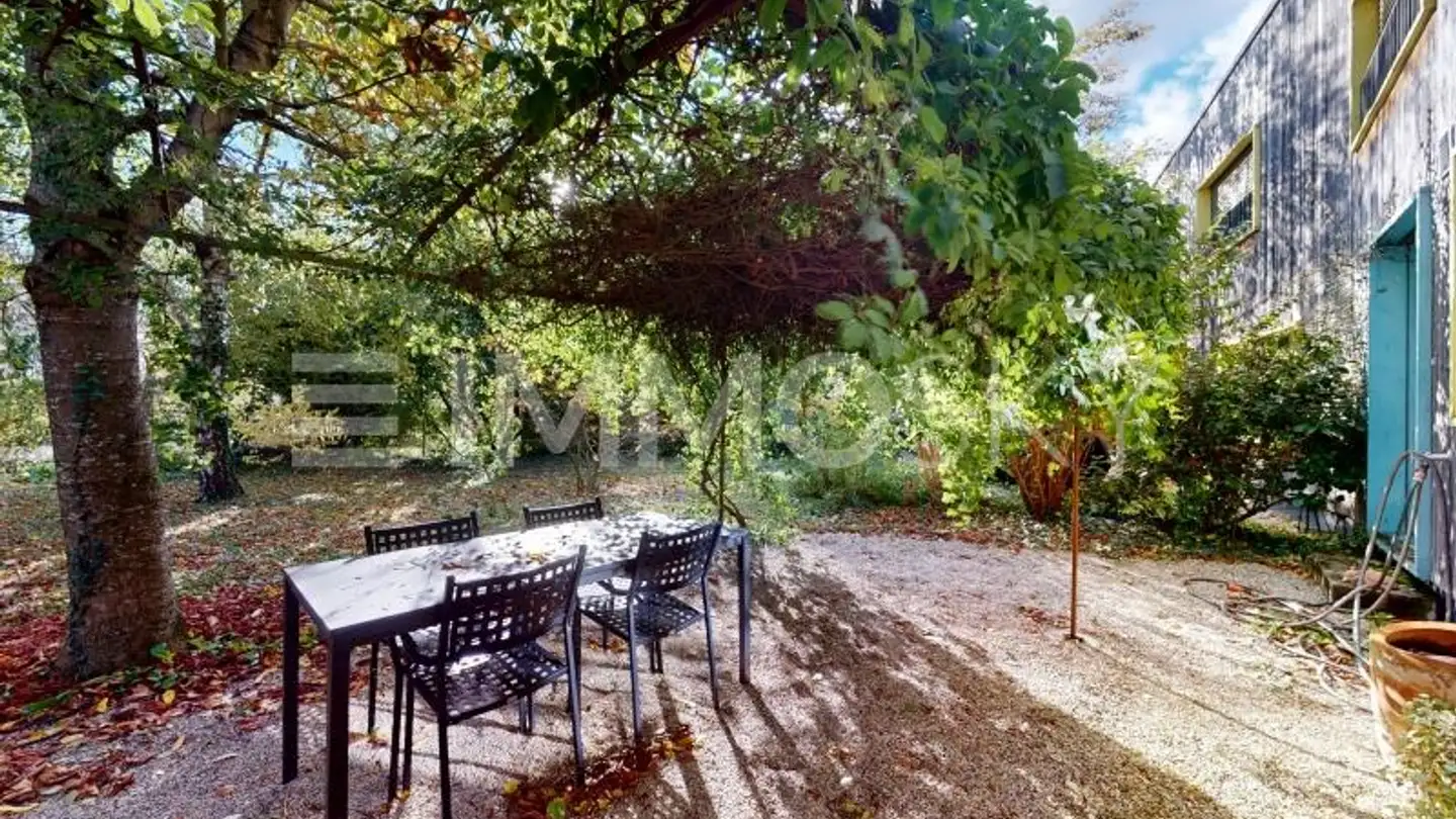 Semi-detached house for sale - 2015 Areuse