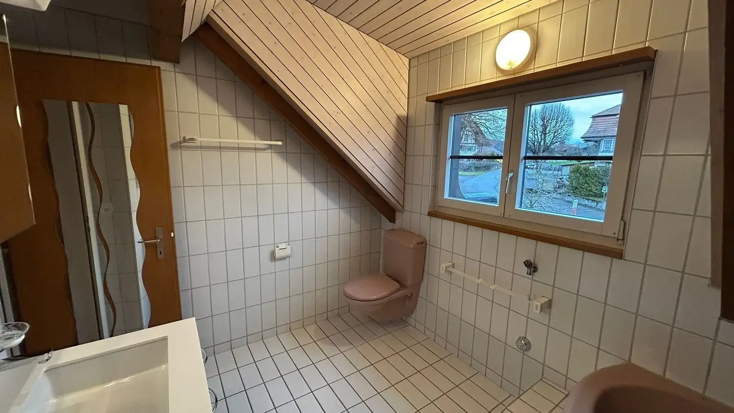 Dachgeschosswohnung mieten - Luzernstrasse 224, 3078 Richigen - Foto 4