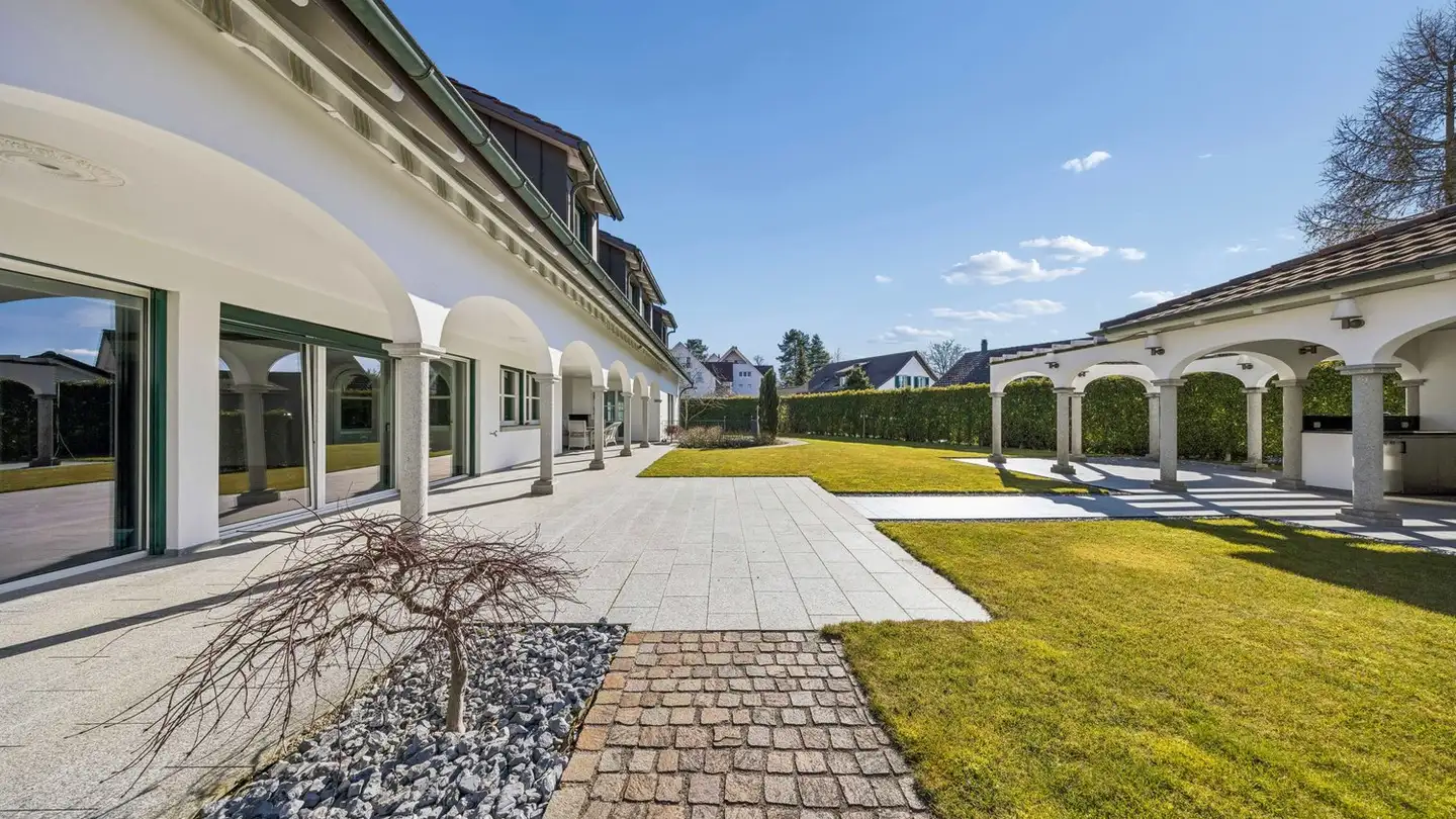 Villa for sale - Nübruchweg 3, 8605 Gutenswil