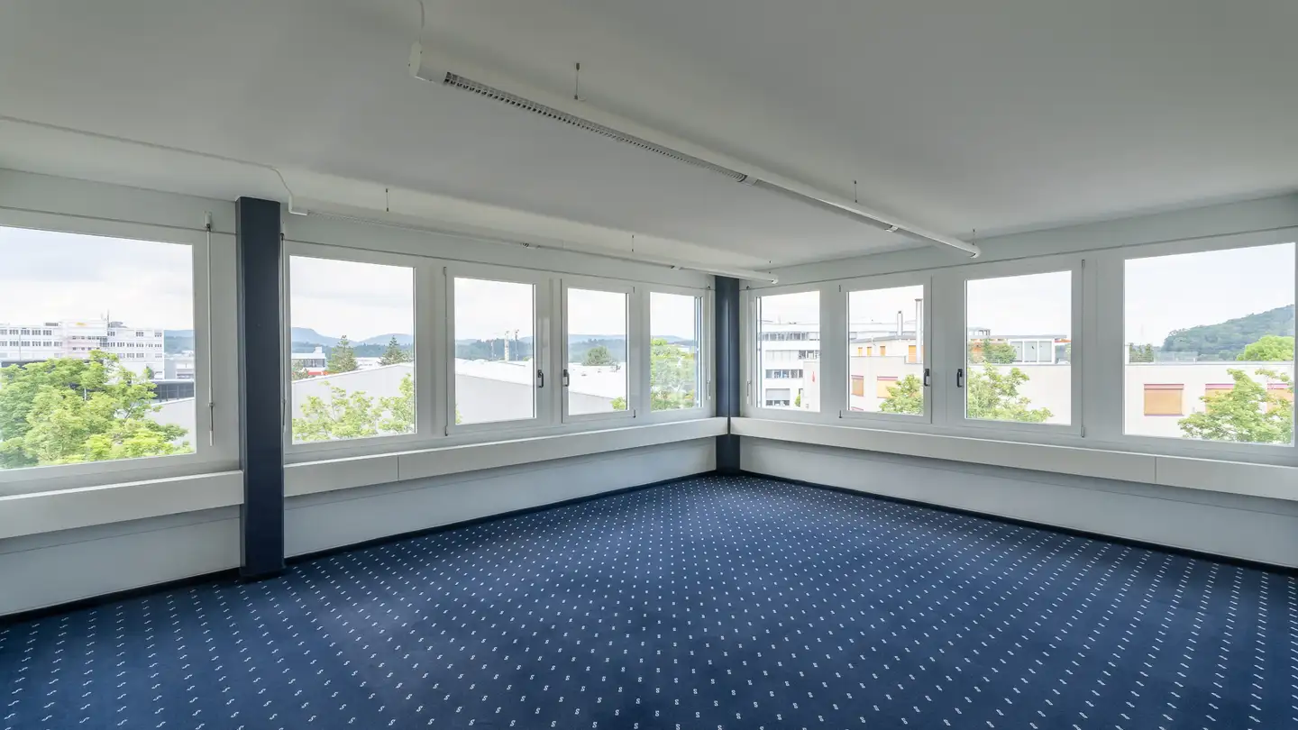 Bürofläche mieten - Ausserfeldstrasse 9, 5036 Oberentfelden - Foto 2