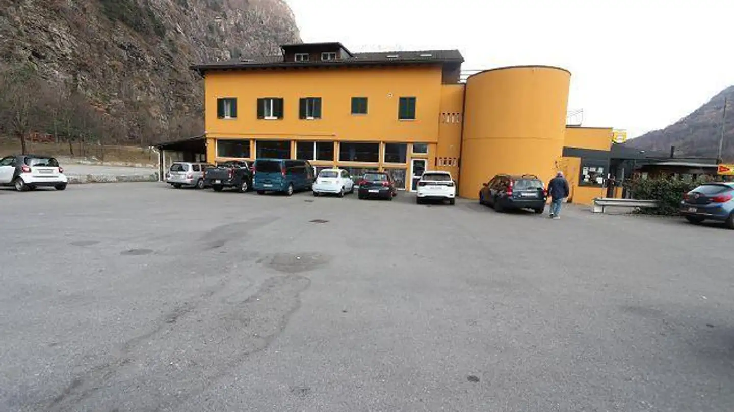 Edificio residenziale in vendita - 6742 Pollegio - Photo 2