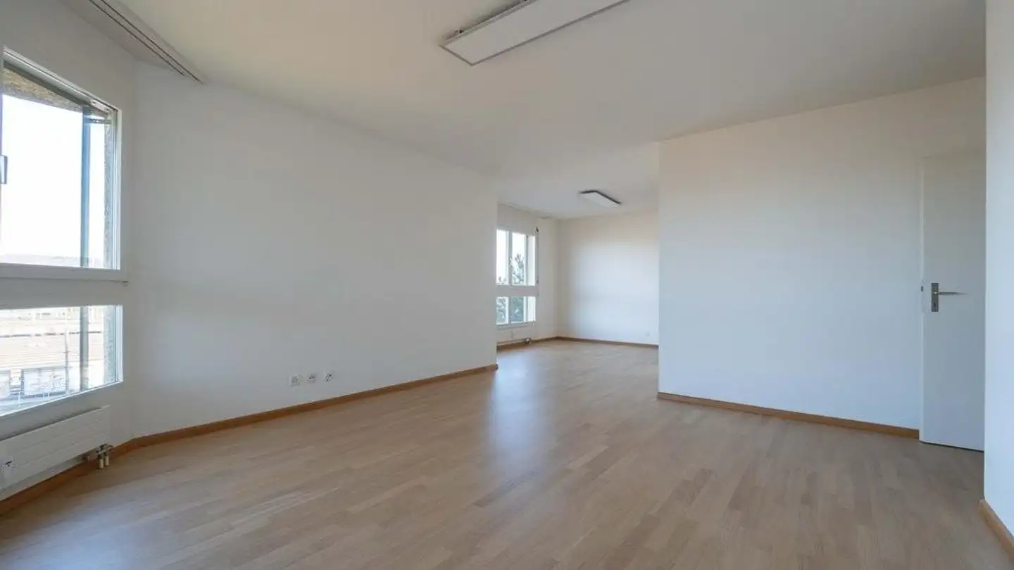 Appartamento in affitto - Bahnhofstrasse 60, 4132 Muttenz - Foto 4