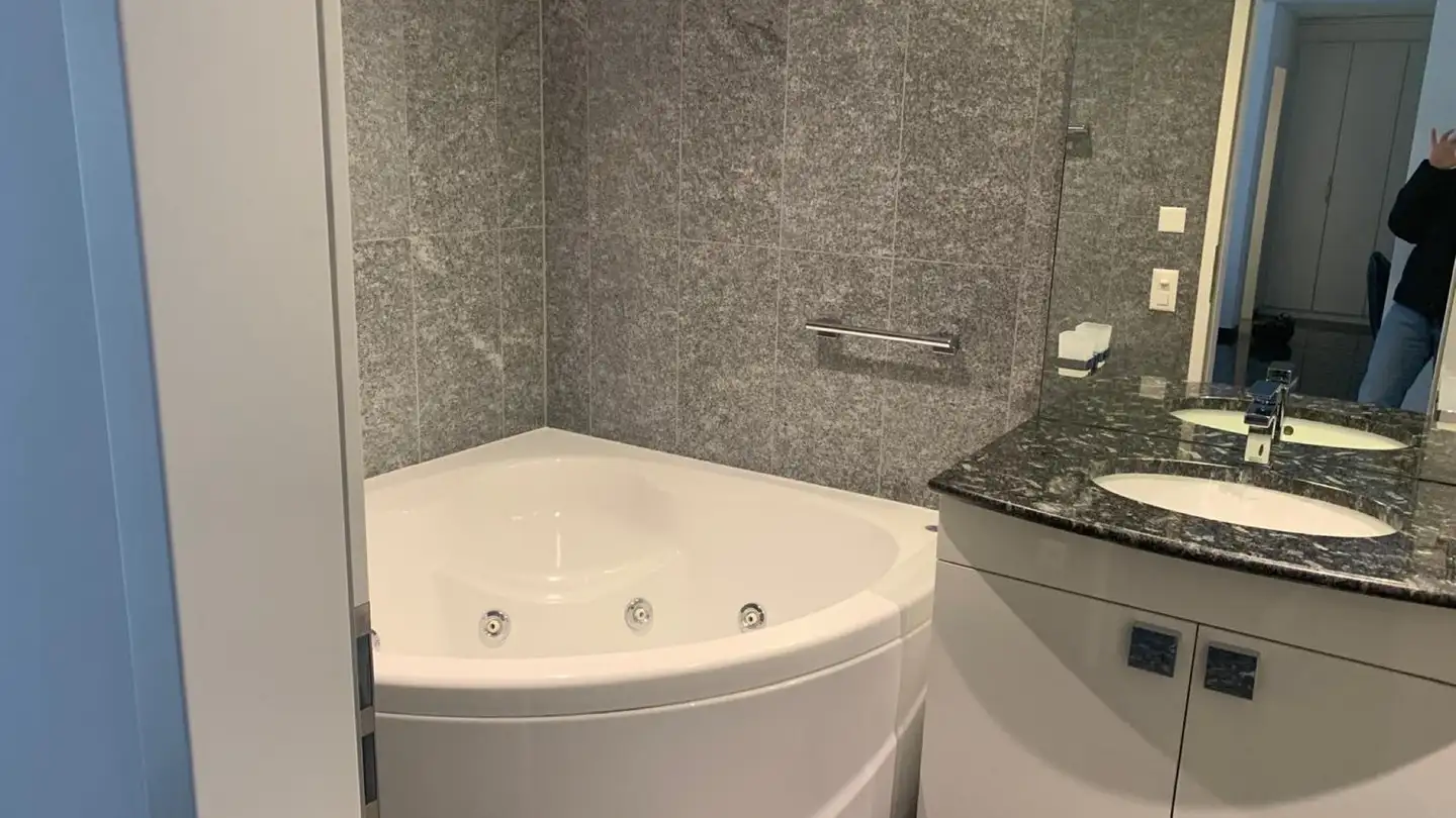 Appartamento in affitto - Via Retica 4, 6532 Castione - Photo 4