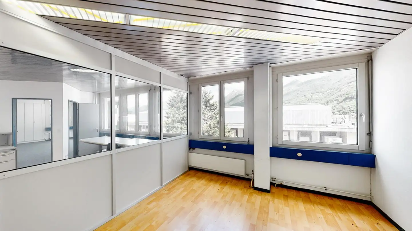 Commerciale in affitto - 6573 Magadino - Foto 2