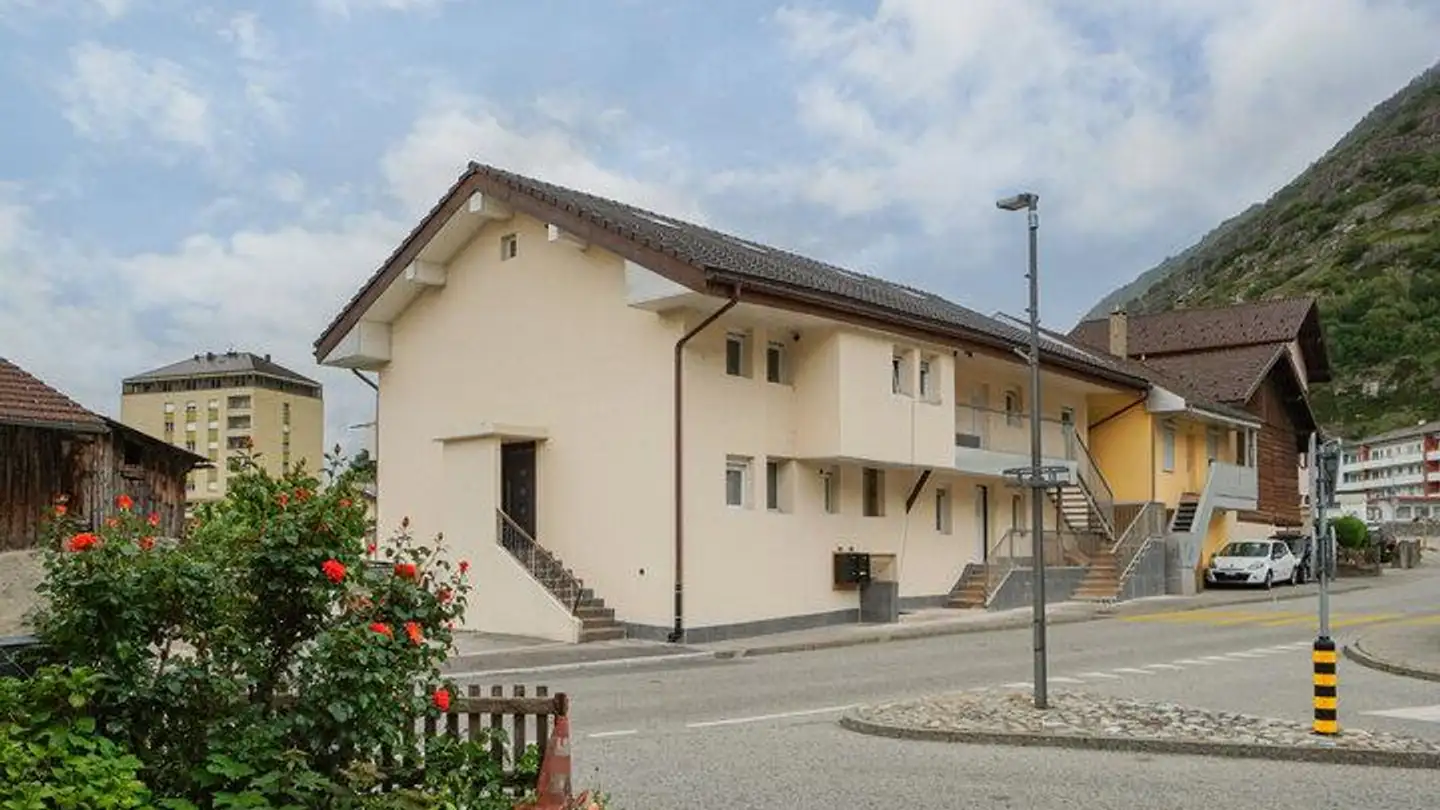 Mehrfamilienhaus kaufen - 3940 Steg VS