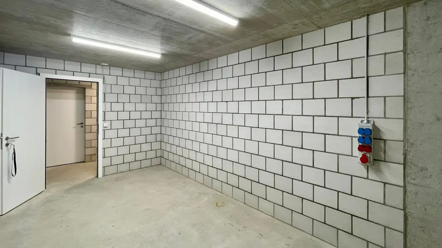 Atelier à louer - Tscharandistrasse 16, 4950 Huttwil