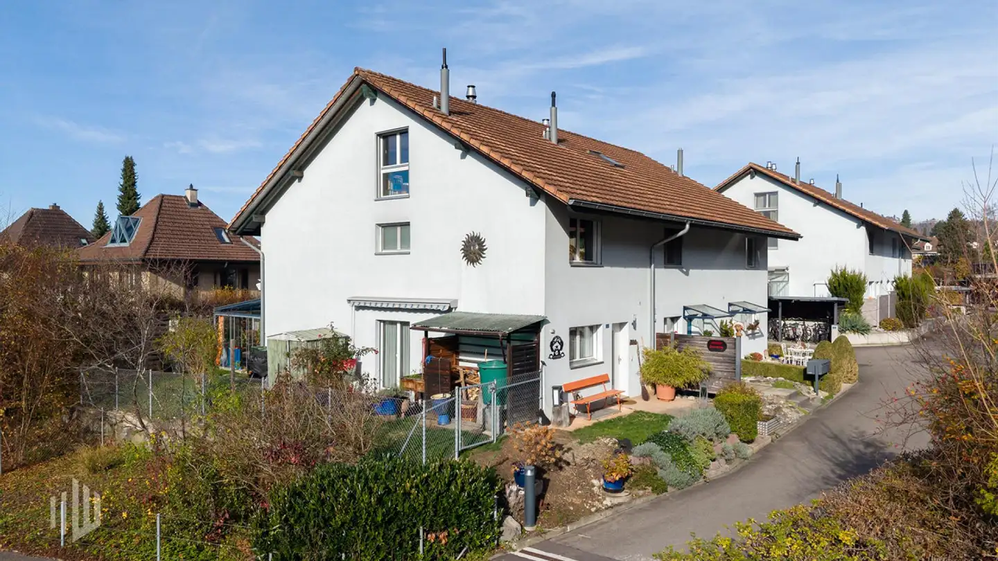 Row house for sale - Hombergstrasse 5a, 3612 Steffisburg