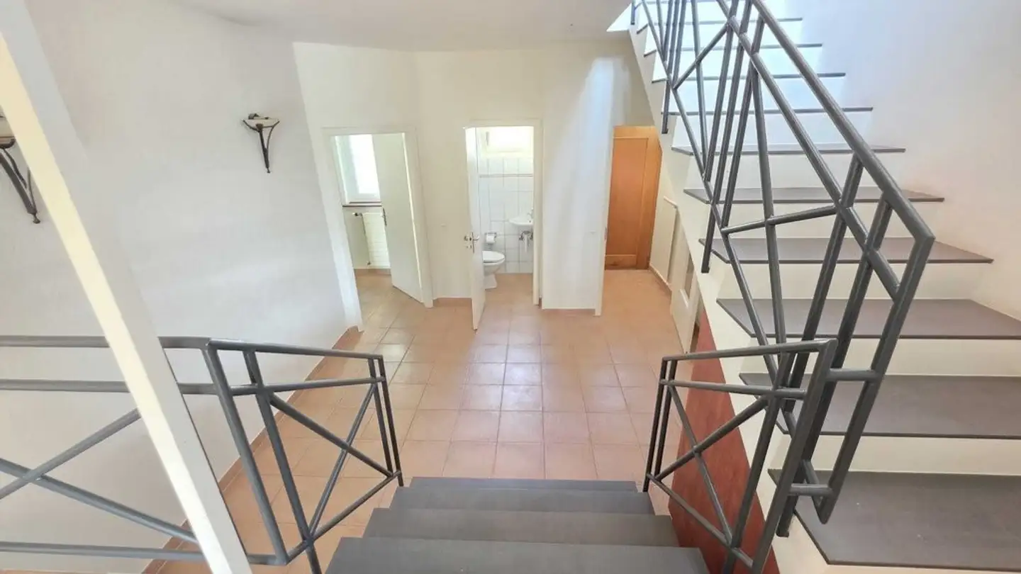 Apartment for rent - Chemin des Jardillets 2, 2068 Hauterive NE - Photo 4