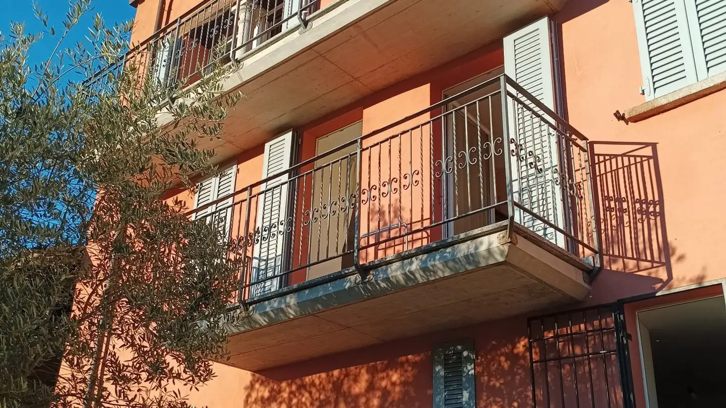 Casa singola in affitto - 6988 Ponte Tresa - Photo 2