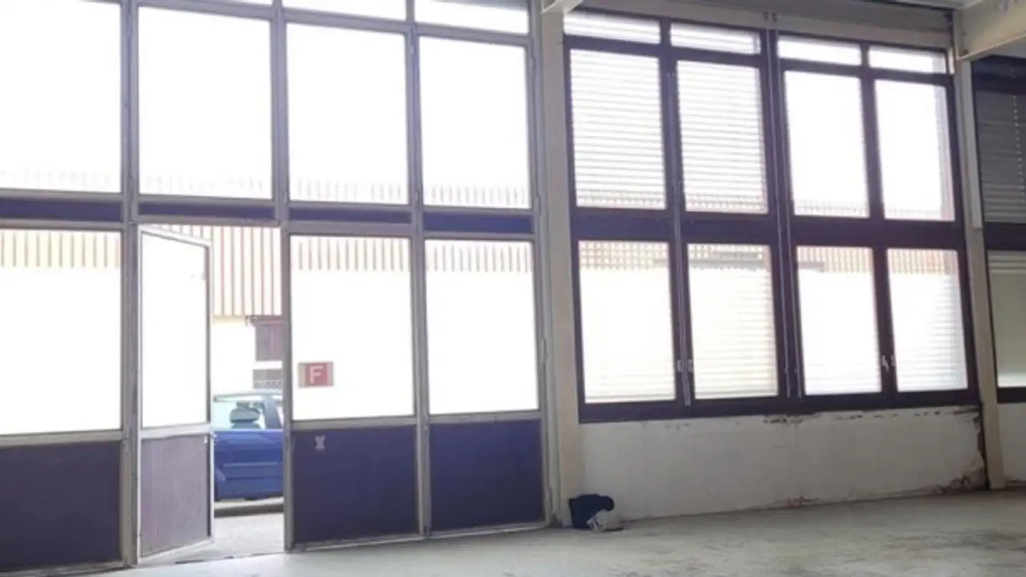 Storage space for rent - Rue Du Pré-De-La-Fontaine 13, 1242 Satigny - Photo 2