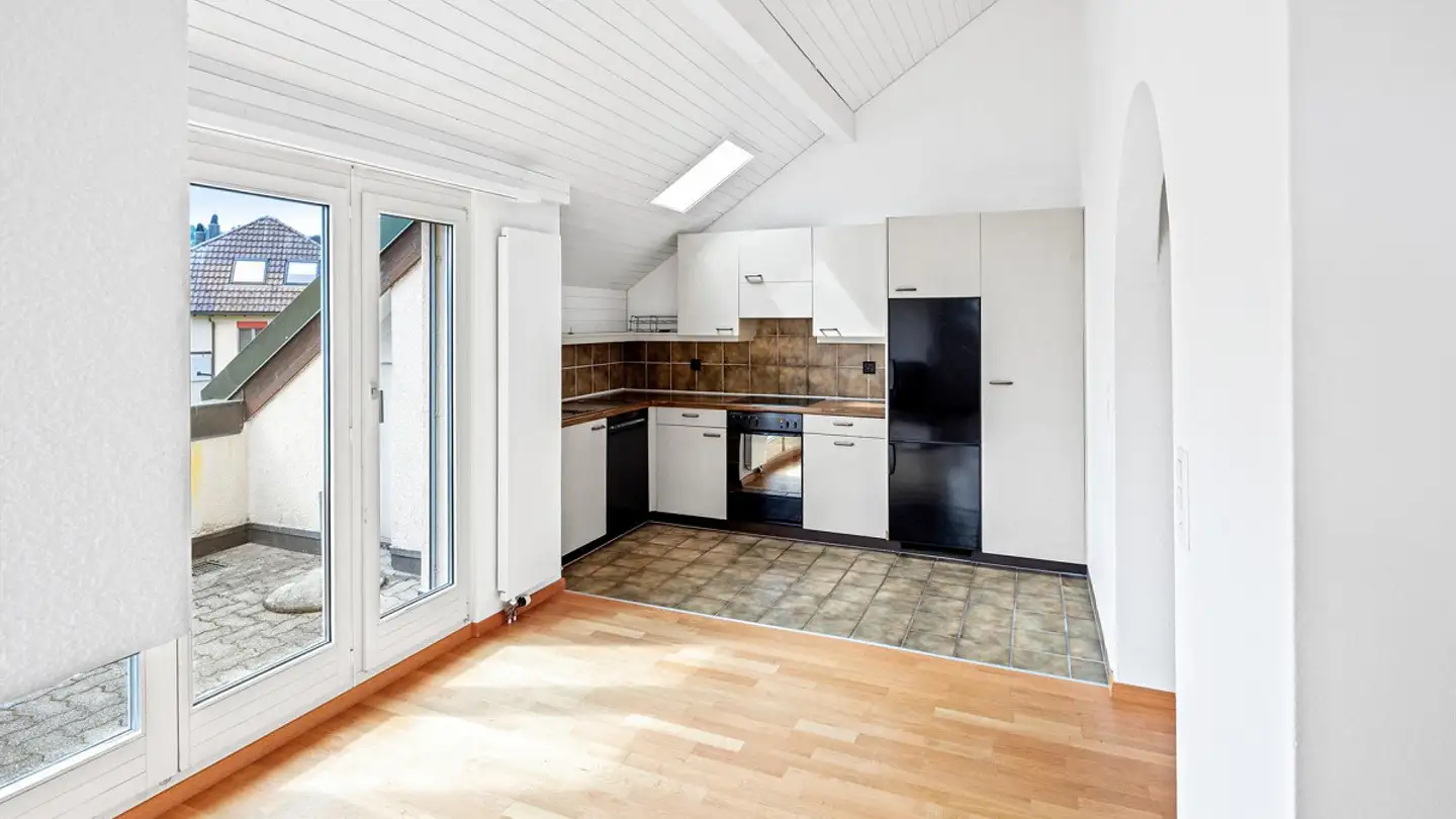 Attique à louer - Glärnischstrasse 54, 8618 Oetwil am See - Photo 3