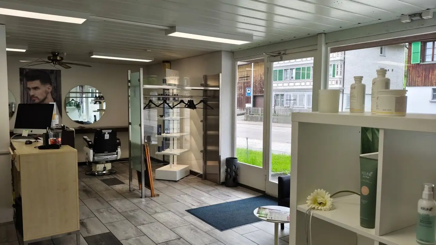 Parrucchiere in affitto - Staatsstrasse 53, 9437 Marbach SG - Photo 4