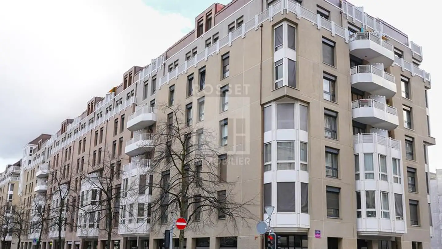 Shop for rent - Rue De L'école De Médecine, 1205 Genève - Photo 2